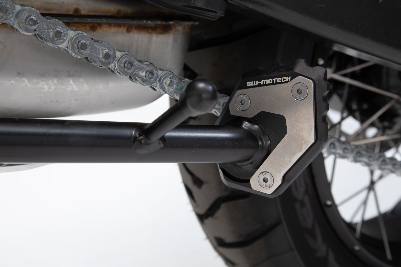 Extensie SW-Motech pentru piciorul lateral - Negru/argintiu. BMW F 750 / 800 GS (17-). Figura 2