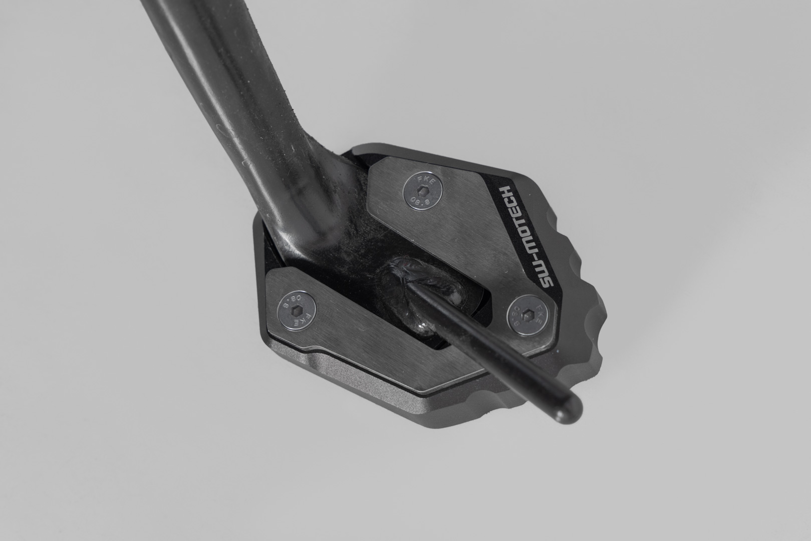 SW-Motech Extension for side stand foot - Black/Silver. Yamaha MT-09 (20-)/ XSR900 (21-). Figure 1
