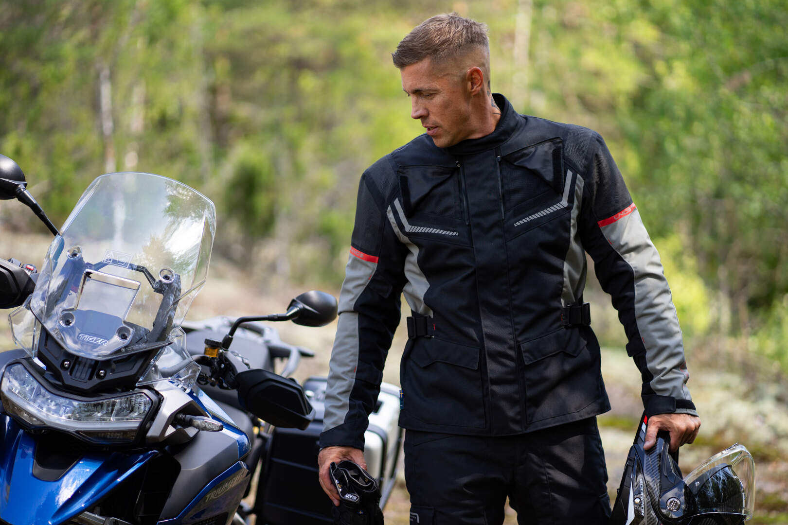 Lindstrands Sylarna waterproof Motorcycle Textile Jacket black/light grey 50 Figure 4