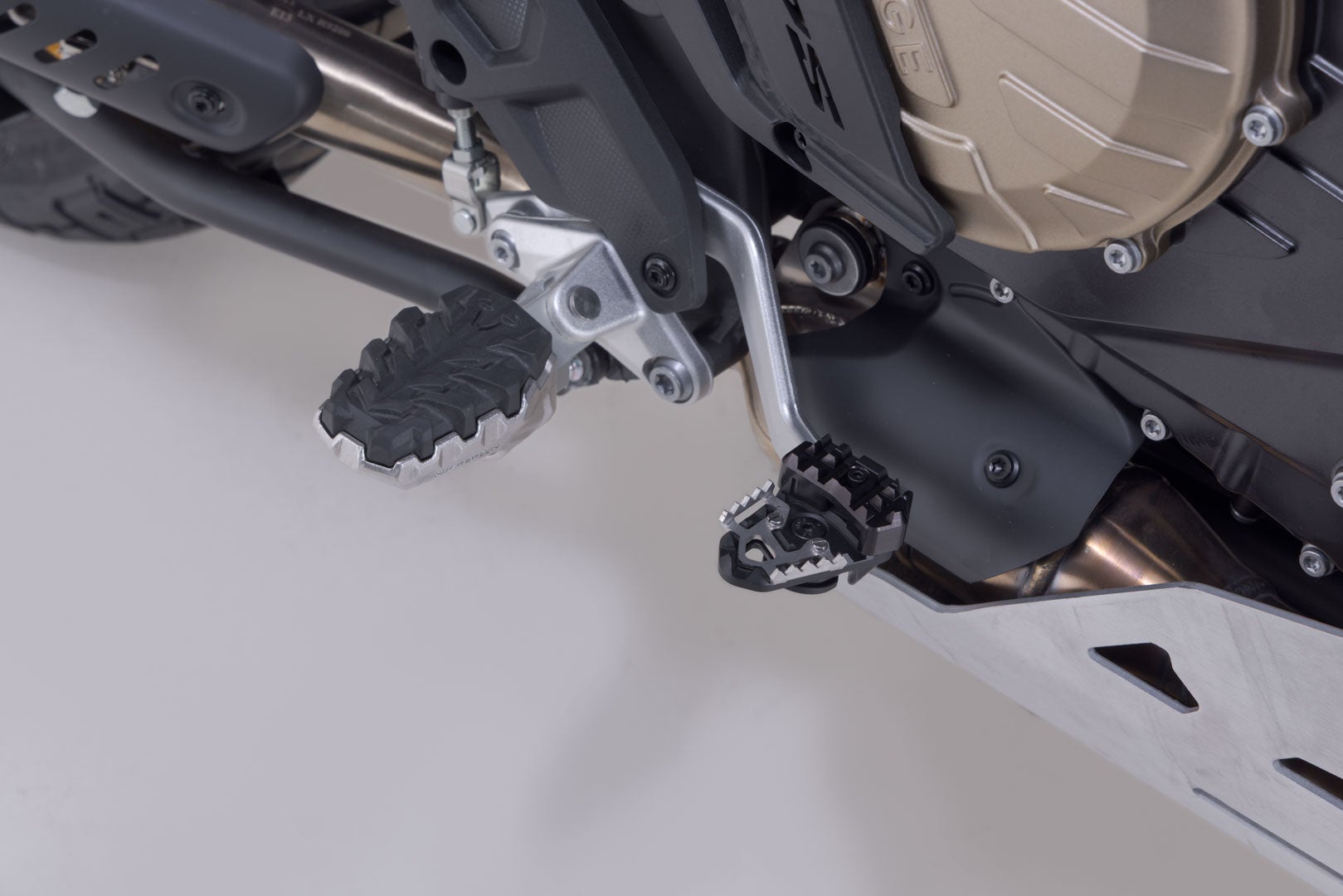 SW-Motech Extension for brake pedal - Black. Voge DS800X Rally (25-). Figure 1