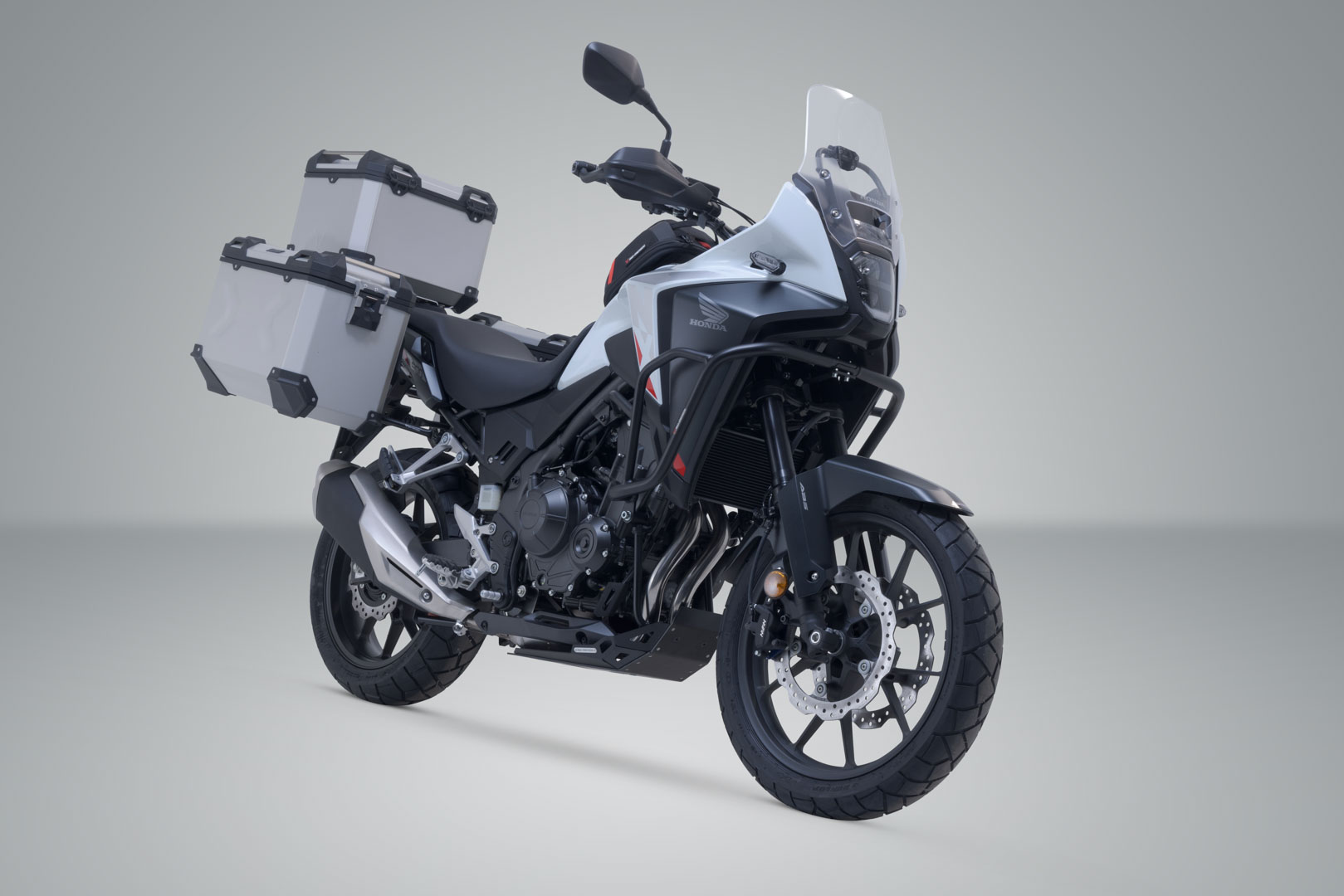 Setul de aventură SW-Motech TRAX ADV - Argint. Honda CB500X (13-), NX500 (23-). Figura 2