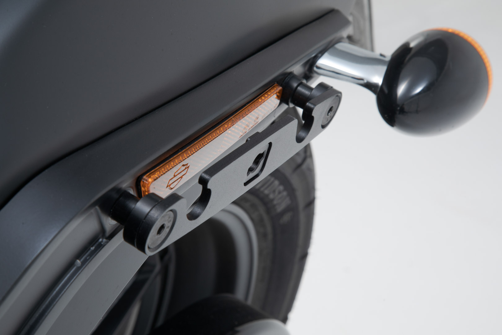 SW-Motech SLH portavion lateral LH2 stânga - Harley-Davidson Softail Fat Bob/ S (17-). Pentru LH2. Figura 2