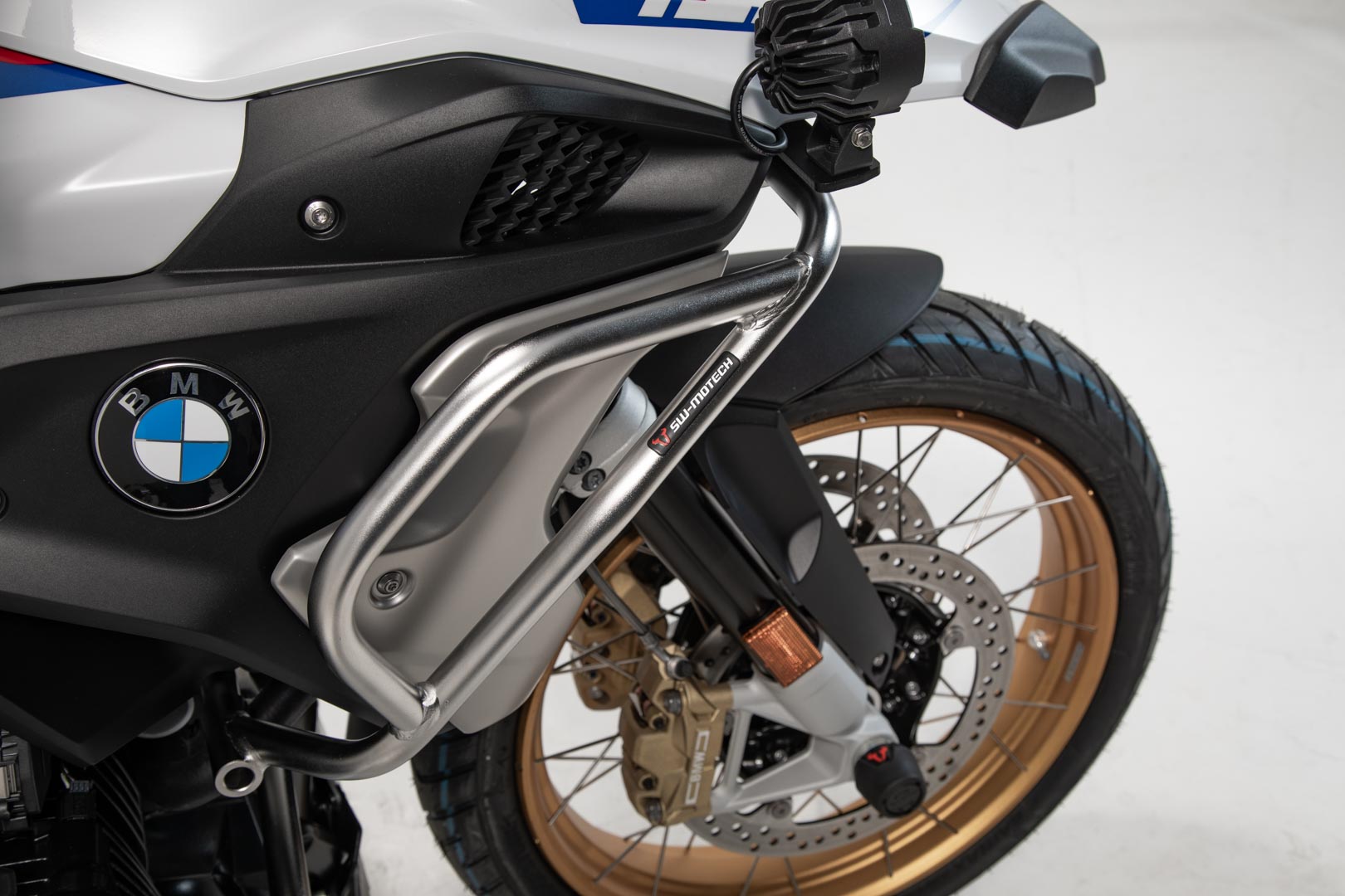 SW-Motech Upper crash bar - Oțel inoxidabil. BMW R1200GS (16-), R1250GS (18-). Figura 5