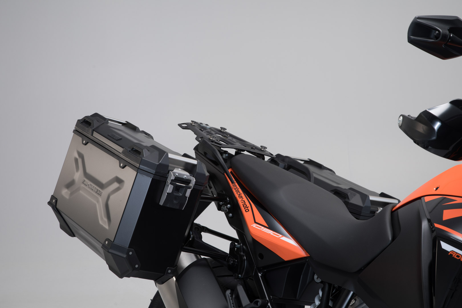 Sistem de carcasă din aluminiu SW-Motech TRAX ADV - Negru. 45/37 l. KTM 1050/1090/1190 Adv, 1290 SAdv Figura 2