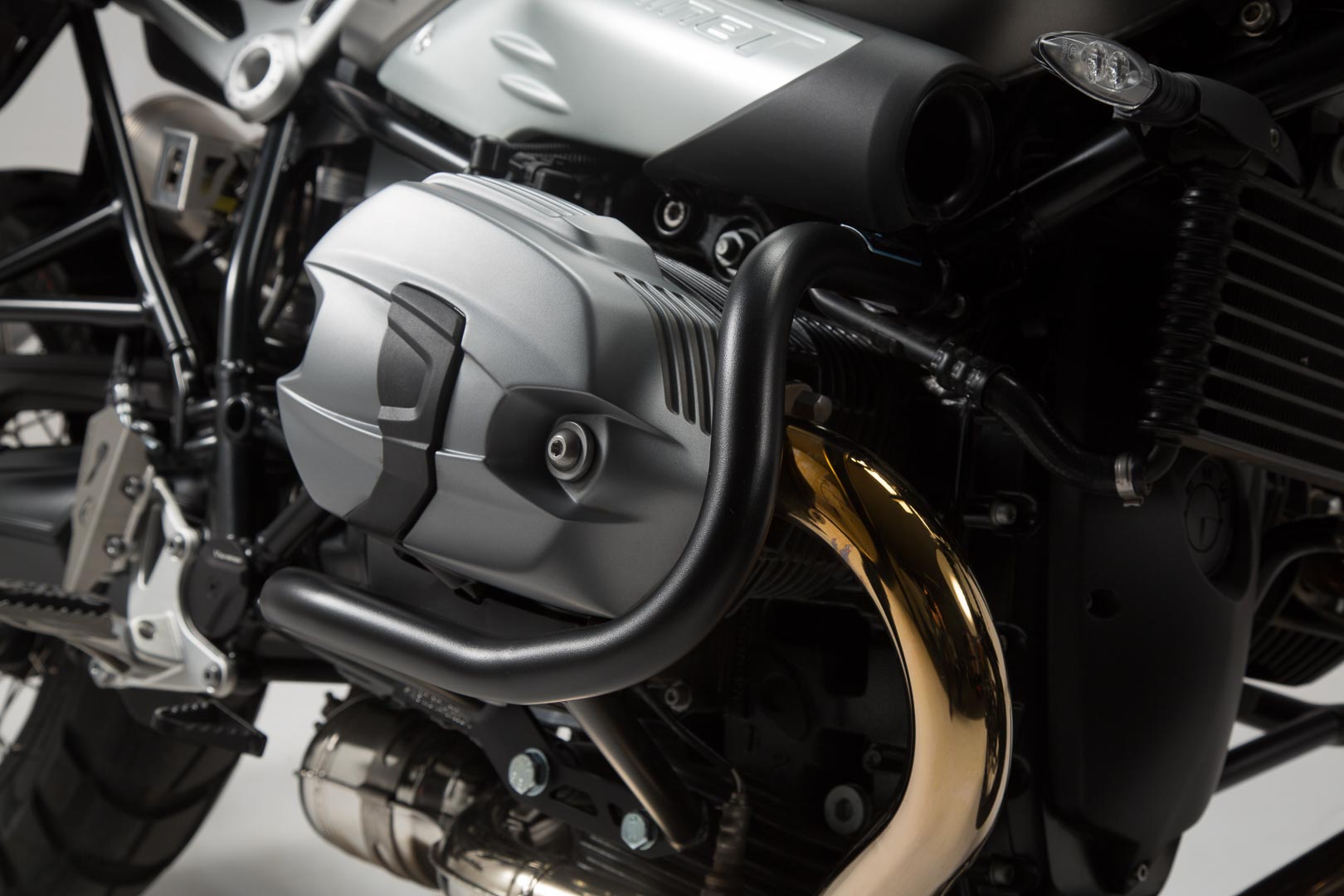 SW-Motech Crash bar - Svart. BMW R nineT-modeller (14-). Figur 1