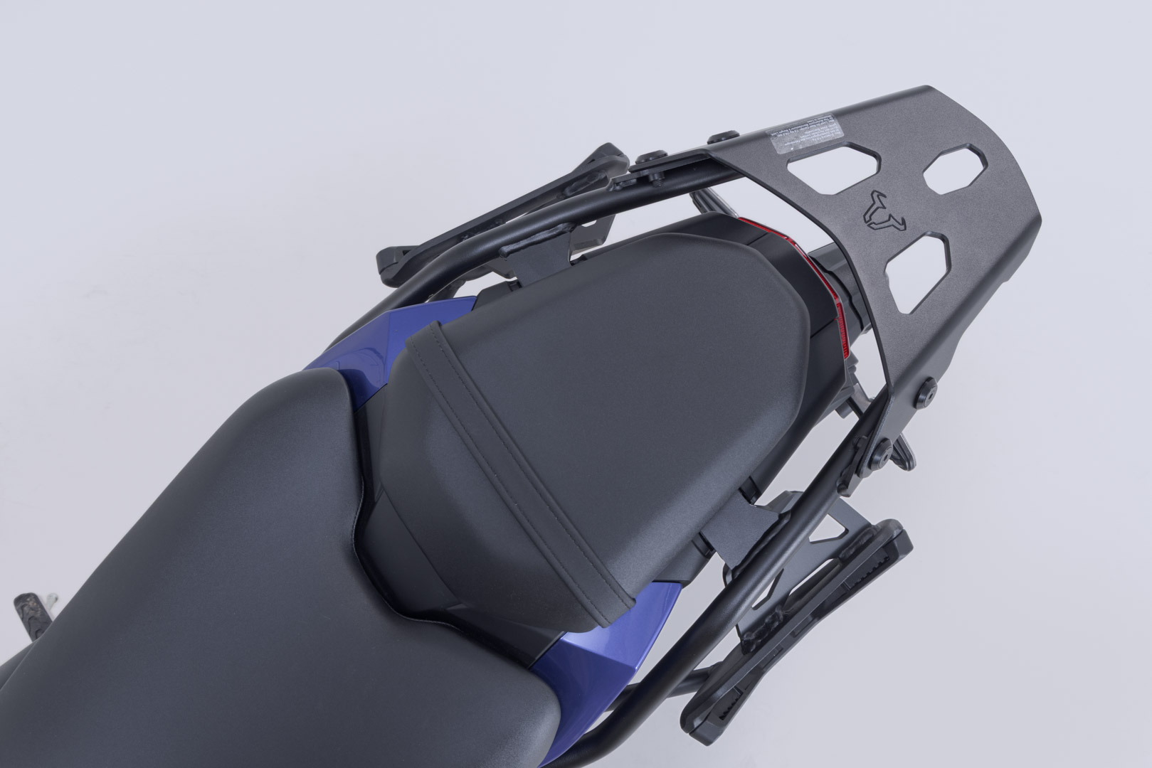 SW-Motech V-LOC Side Carrier vänster - Yamaha MT-07 (24-). Figur 5