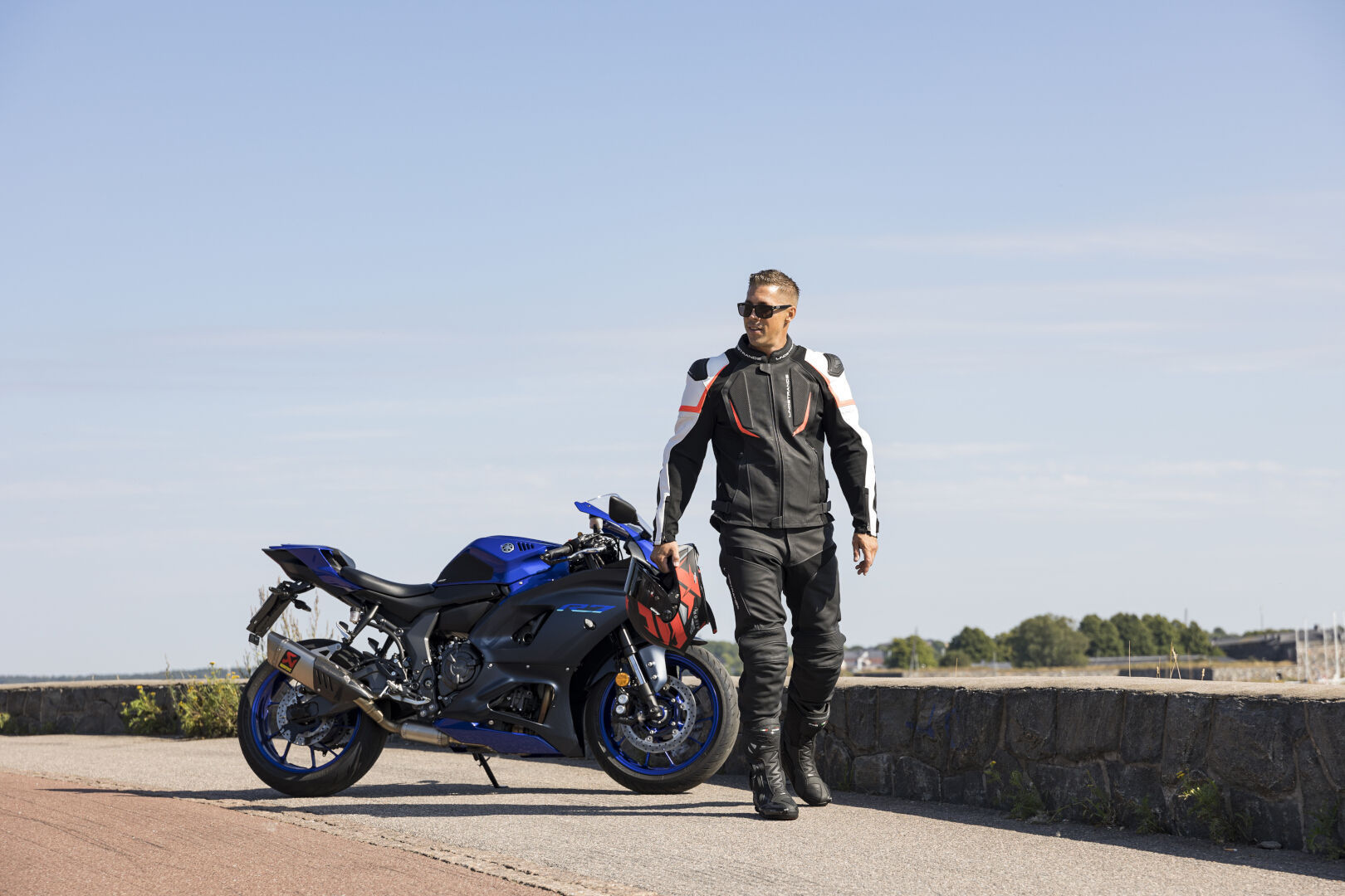 Lindstrands Sanden Motorcycle Leather Pants 54 Figure 4