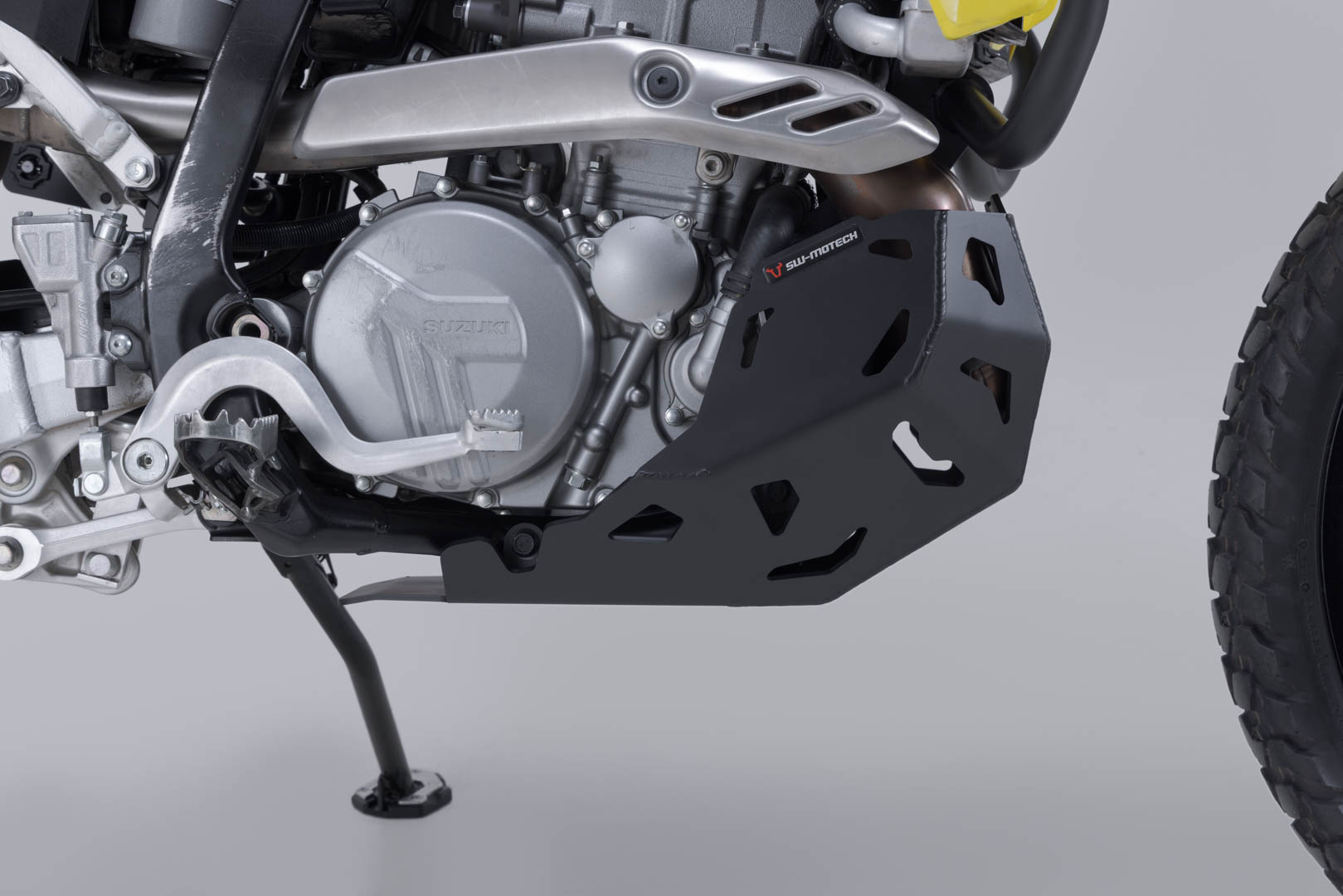 SW-Motech motorskydd - svart. Suzuki DR-Z4S / DR-Z4SM (25-). Figur 5