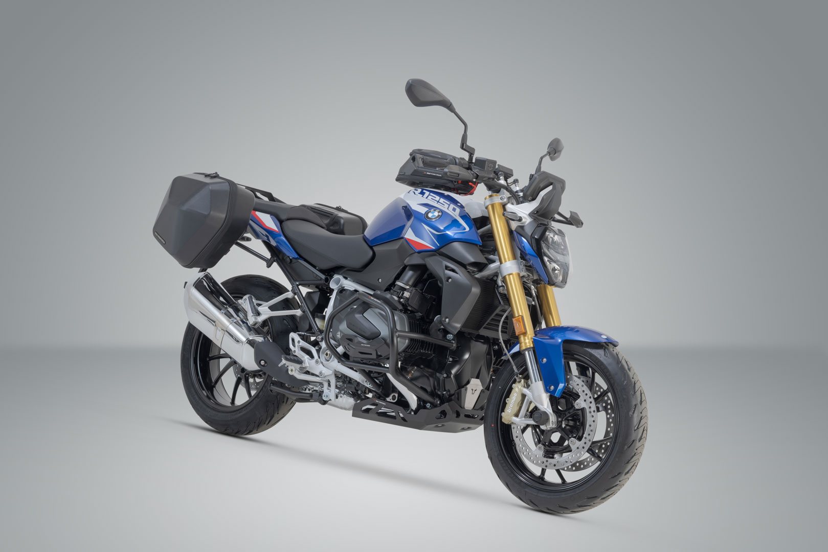 Sistem lateral SW-Motech URBAN ABS - 2x 16.5 l. BMW R 1200 R (14-18), R 1250 R/RS (18-) Figura 2