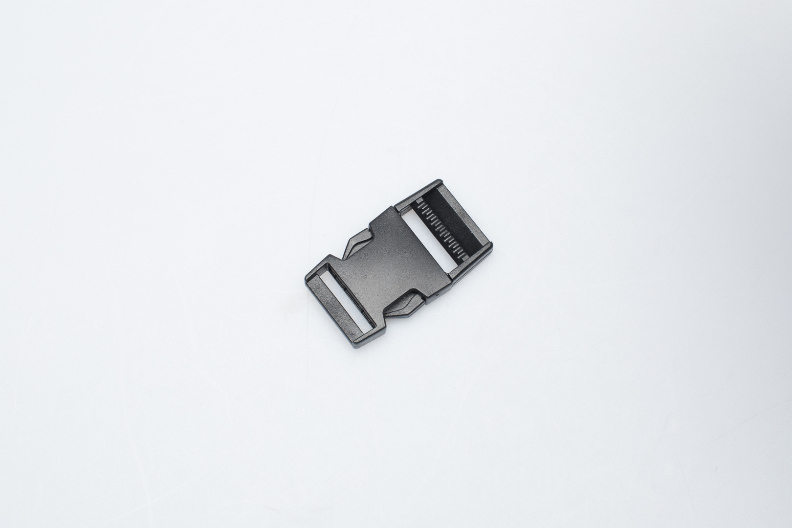 SW-Motech Buckle hane/hona - För 25 mm remmar. Figur 1