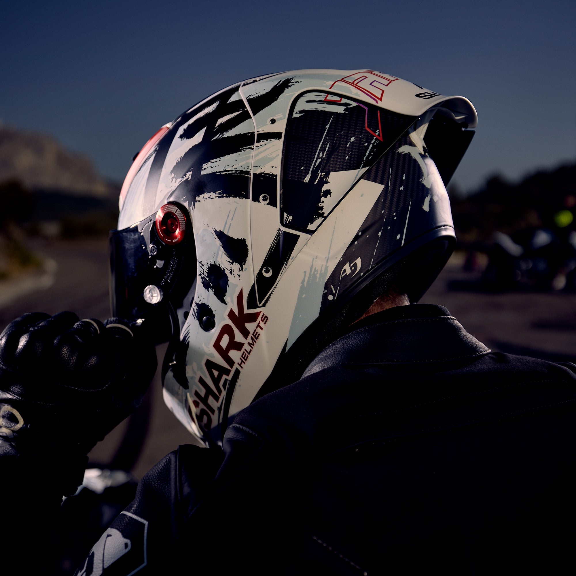 Shark Aeron-GP FIM Racing #2 Replica Zarco Suzuka 2026 Hełm L (59/60) Rysunek 7