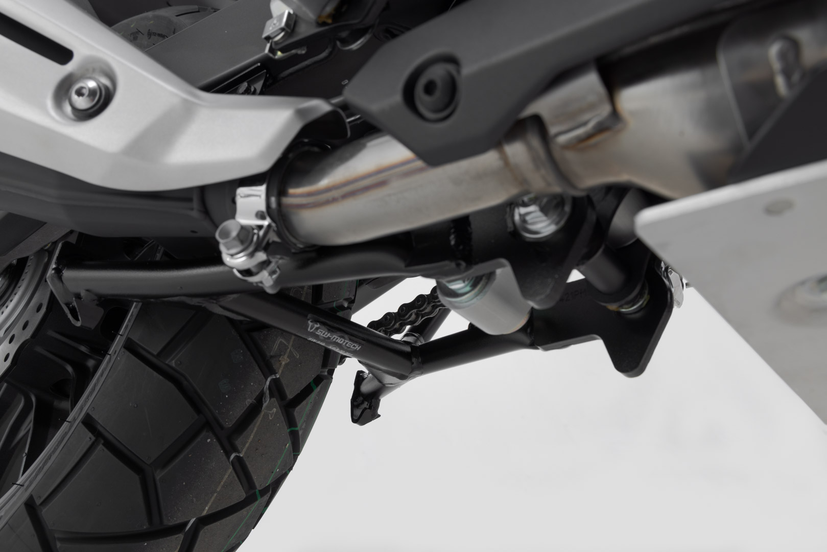 Standul SW-Motech - Negru. Honda CB500X (18-), NX500 (23-). Figura 4