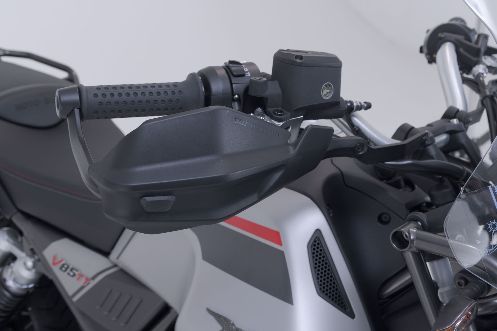 Kit de protecție SW-Motech Adventure - Negru. Moto Guzzi V85 TT (19-) / Travel (19-). Figura 4