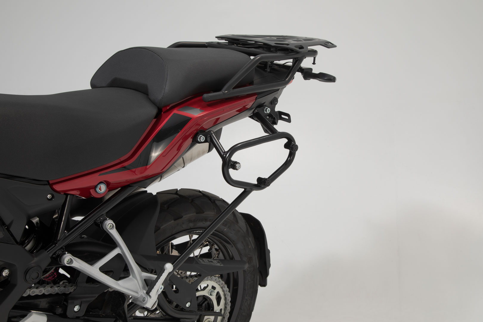 SW-Motech SLC portavion lateral stânga - Benelli TRK 502 X (18-). Figura 3