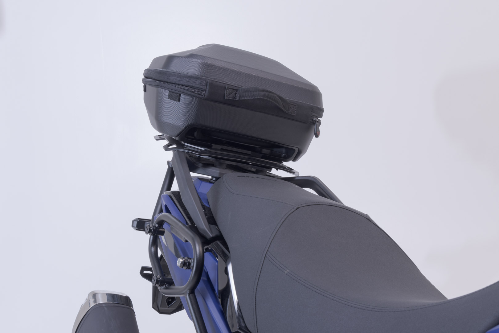 Sistem de carcasă superioară SW-Motech URBAN ABS - Negru. Suzuki V-Strom 800 / 800DE (22-). Figura 5