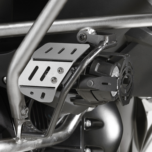 GIVI Nebelscheinwerfer-Schutz aus Aluminium für den Original-Scheinwerfer für BMW Modelle (s. unten) Figur 1