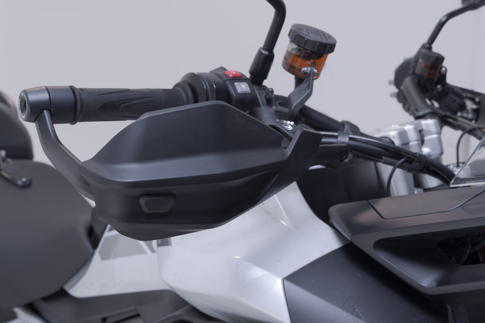 Kit de protecție SW-Motech Adventure - Negru. Triumph Tiger 1200 (22-). Figura 3