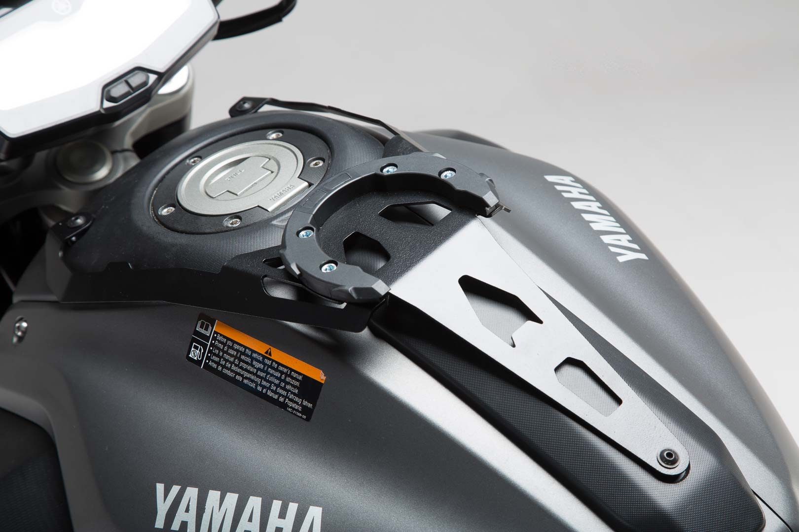 Inelul rezervorului SW-Motech ION - Negru. Yamaha MT-07 (14-17) / Moto Cage (15-16). Figura 2