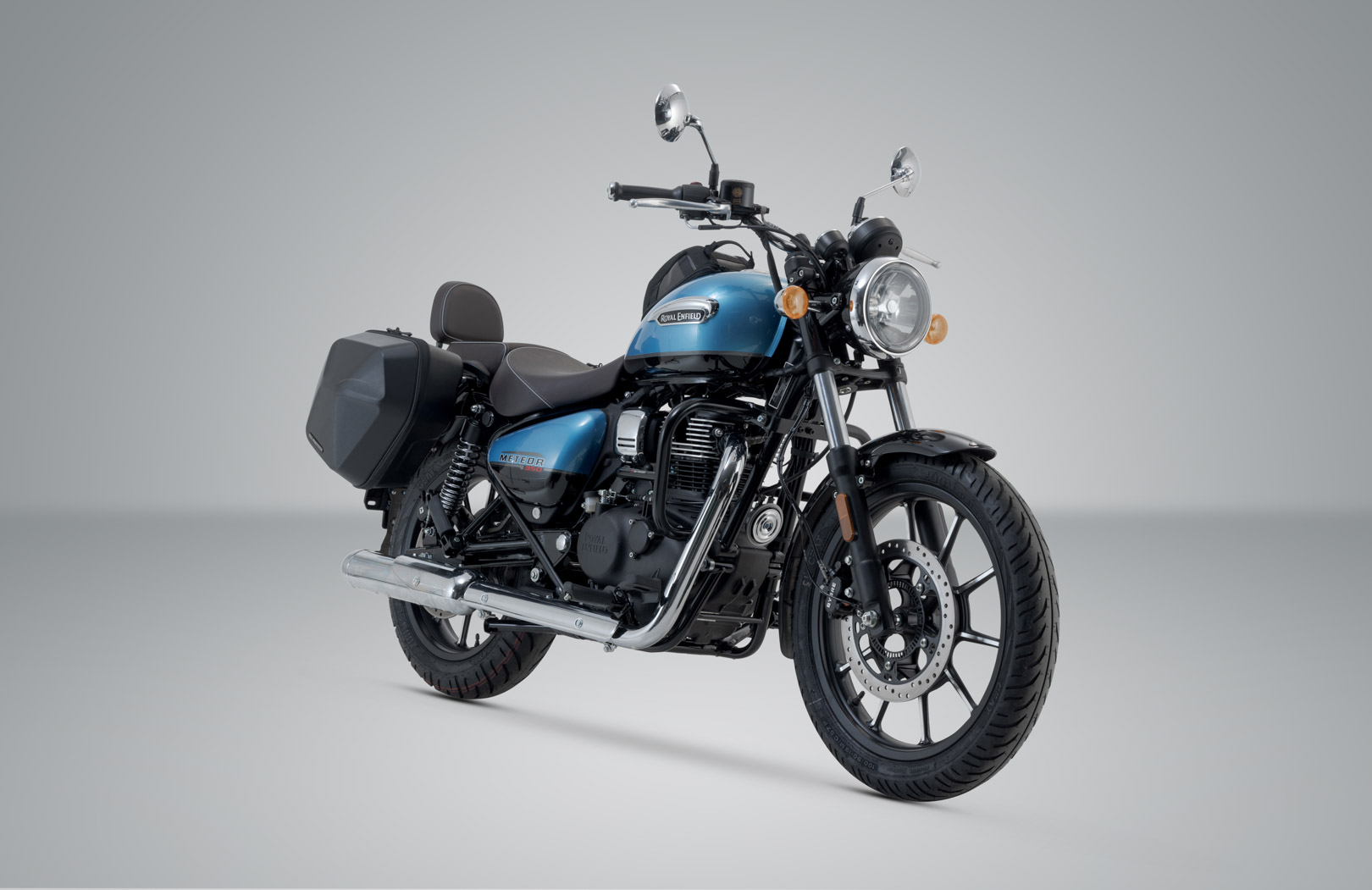 Sistem lateral SW-Motech URBAN ABS - 2x 16,5 l. Royal Enfield Meteor 350 (19-). Figura 2