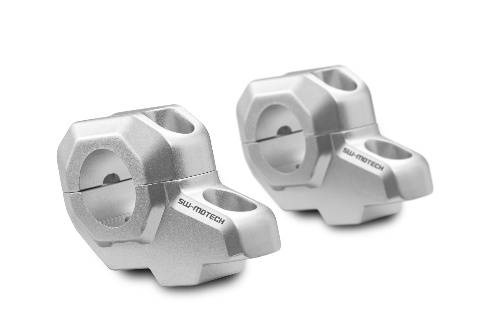 Spate cu bară SW-Motech pentru ghidon Ø de 28 mm - H=30 mm. Spate 22 mm. Argintiu. Figura 1