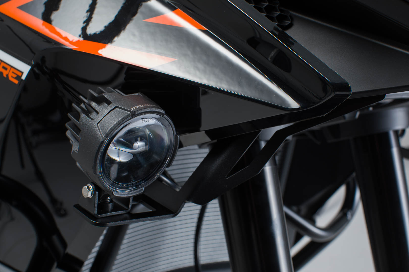 Suporturi pentru lumini SW-Motech - Negru. KTM 1050/1090 Adv., 1190 Adv./R. Figura 3