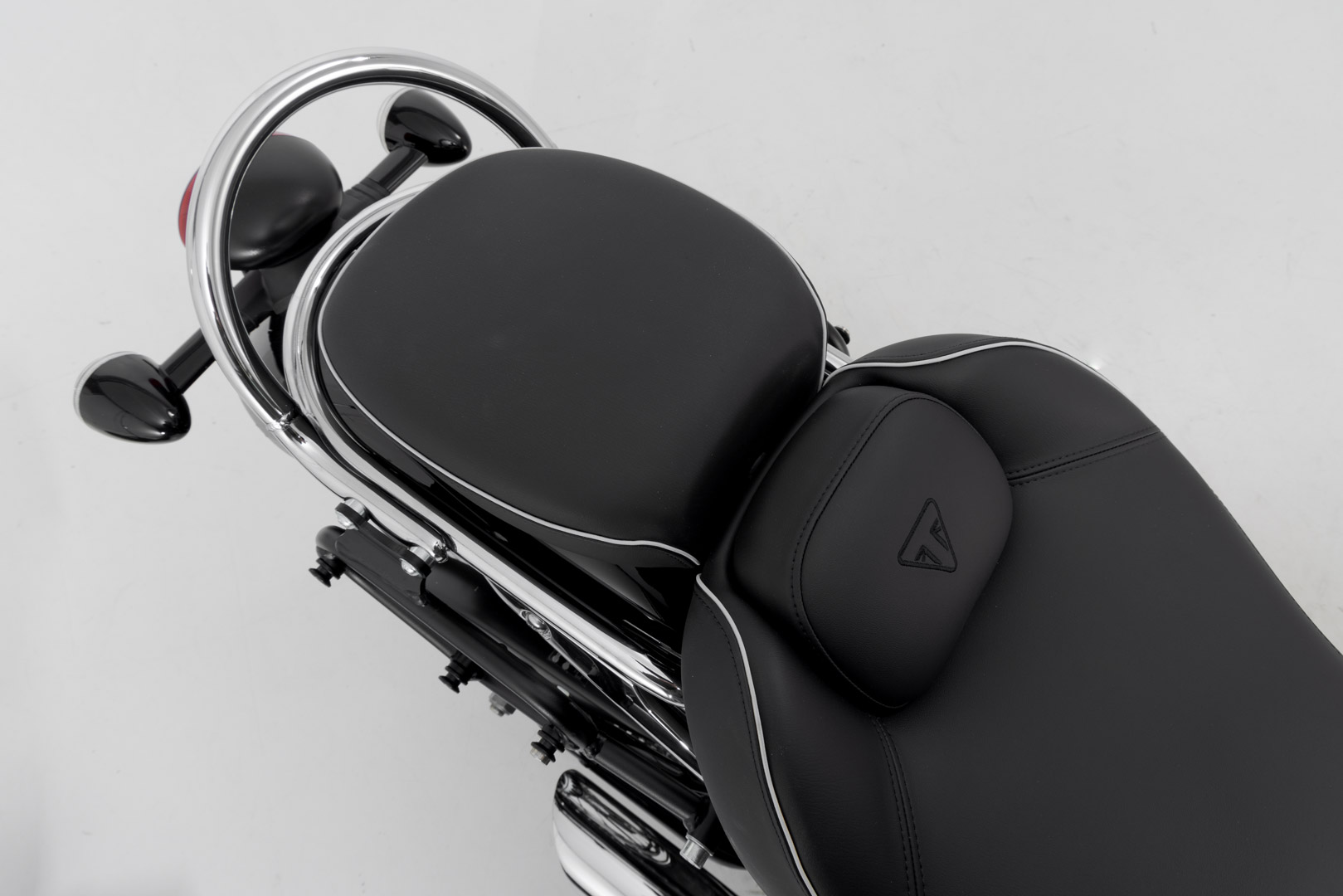 SW-Motech Legend Gear sistem de geantă laterală LC Black Edition - Triumph Bonneville Speedmaster (18-). Figura 4