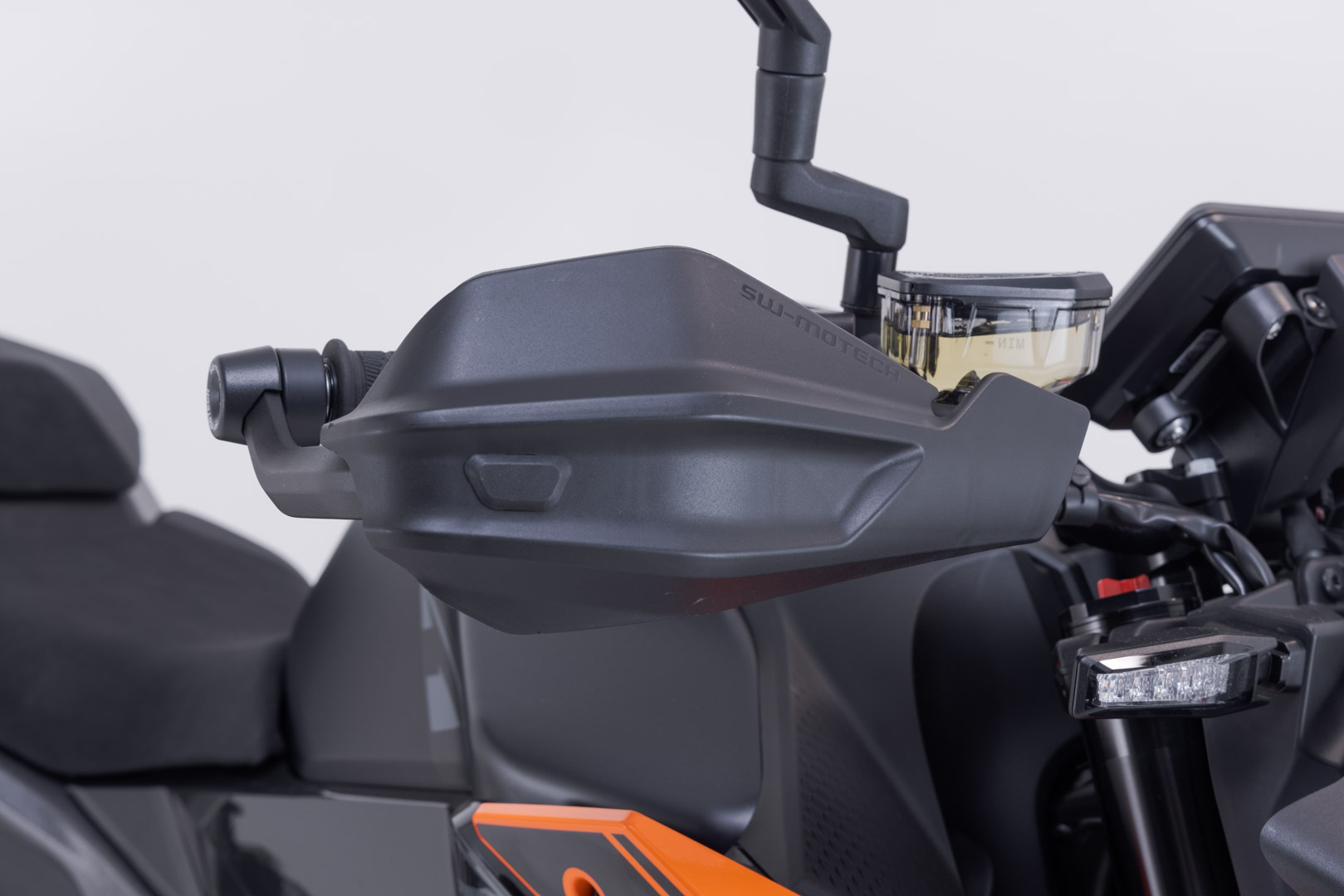 Kit de protecție SW-Motech Adventure - Negru. KTM 990 Duke (23-). Figura 3