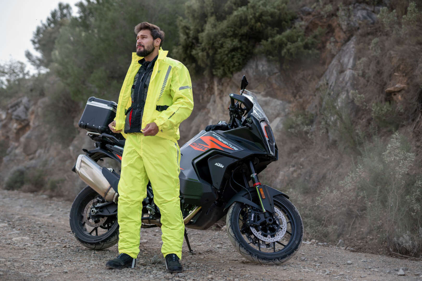 SHIMA HydroDry+ Motorcycle Rain Pants yellow M Figure 3