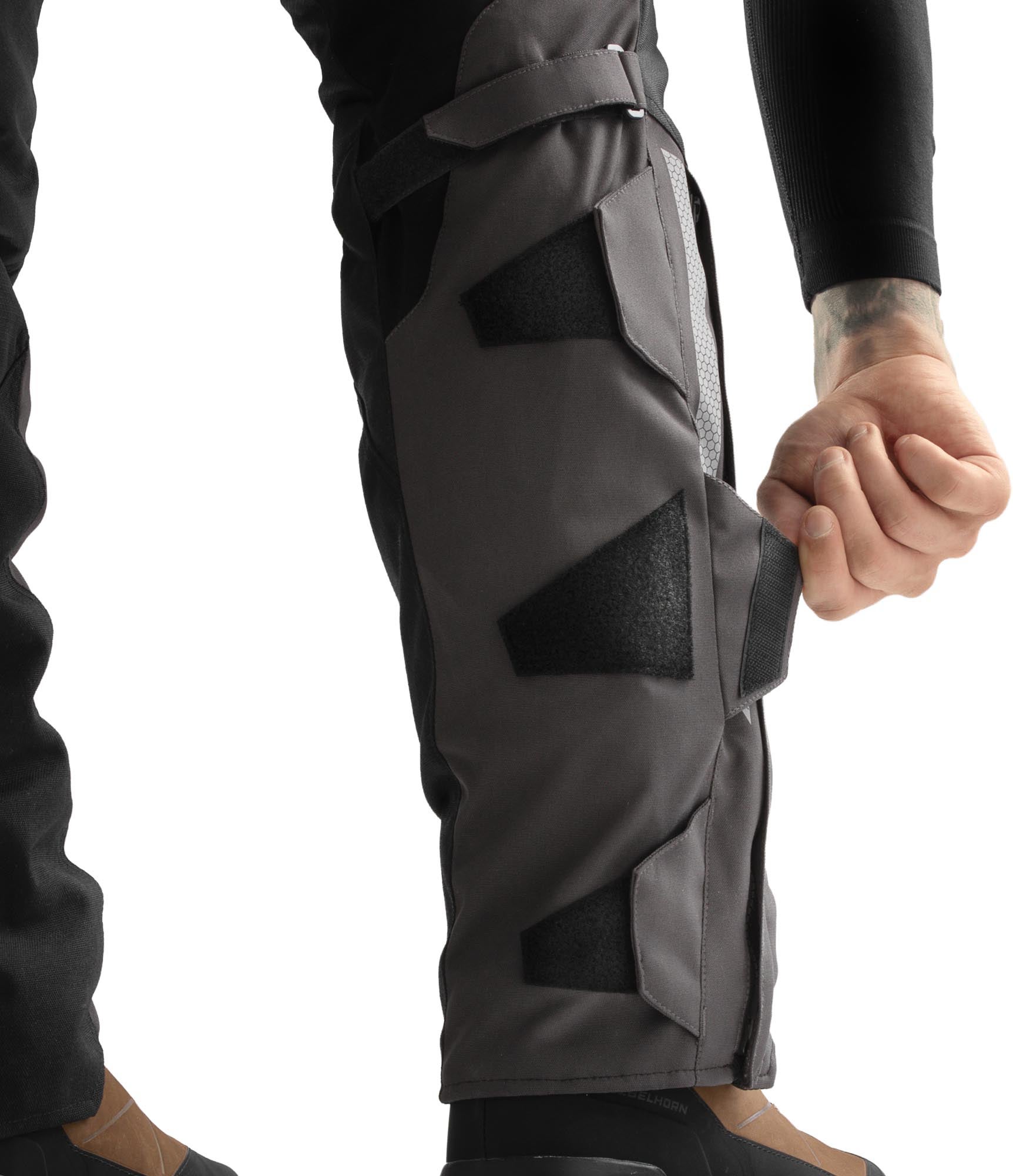 Side view of Rebelhorn Hardy 3.0 waterproof Motorcycle Textile Pants