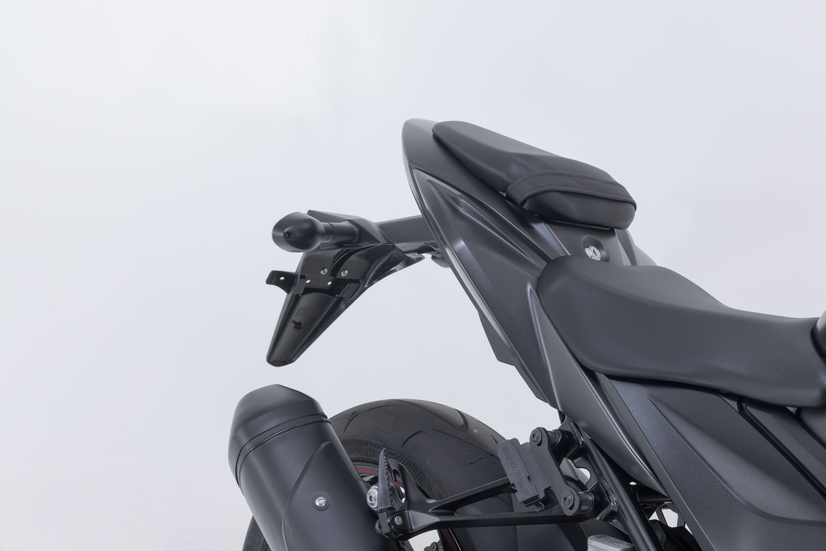 Set de geantă SW-Motech PRO BLAZE H - Negru. Suzuki GSR750 (16-16)/ GSX-S750 (16-). Figura 5