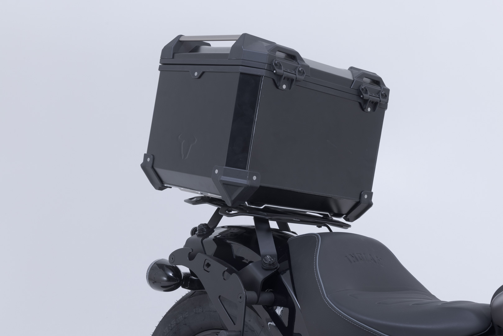 SW-Motech ADVENTURE-RACK - Negru. Modele Indian Scout (24-). Figura 4