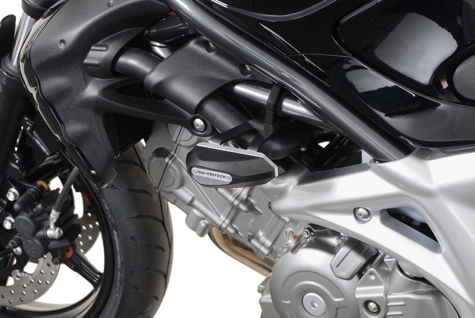 SW-Motech Negro. SFV650 Gladius (09-16). - Negro. SFV650 Gladius (09-16). Figura 3
