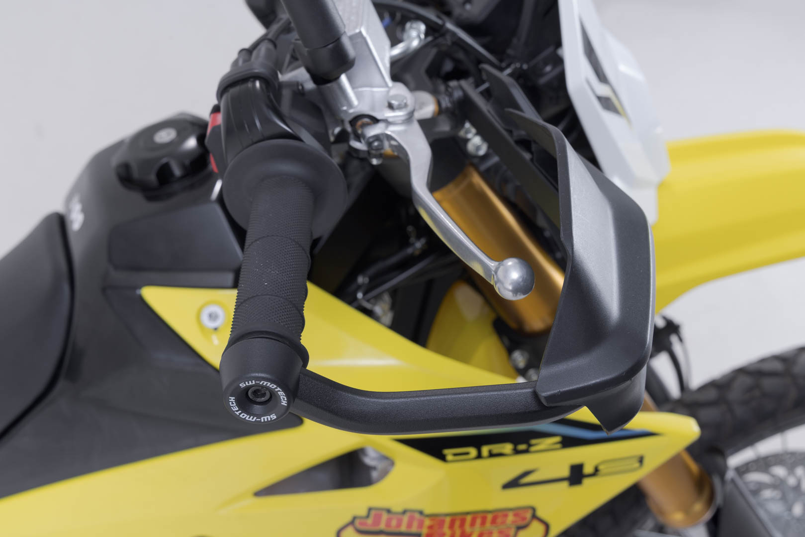 SW-Motech Adventure handguard-kit – svart. Suzuki DR-Z4S / SM (25-). Figur 5