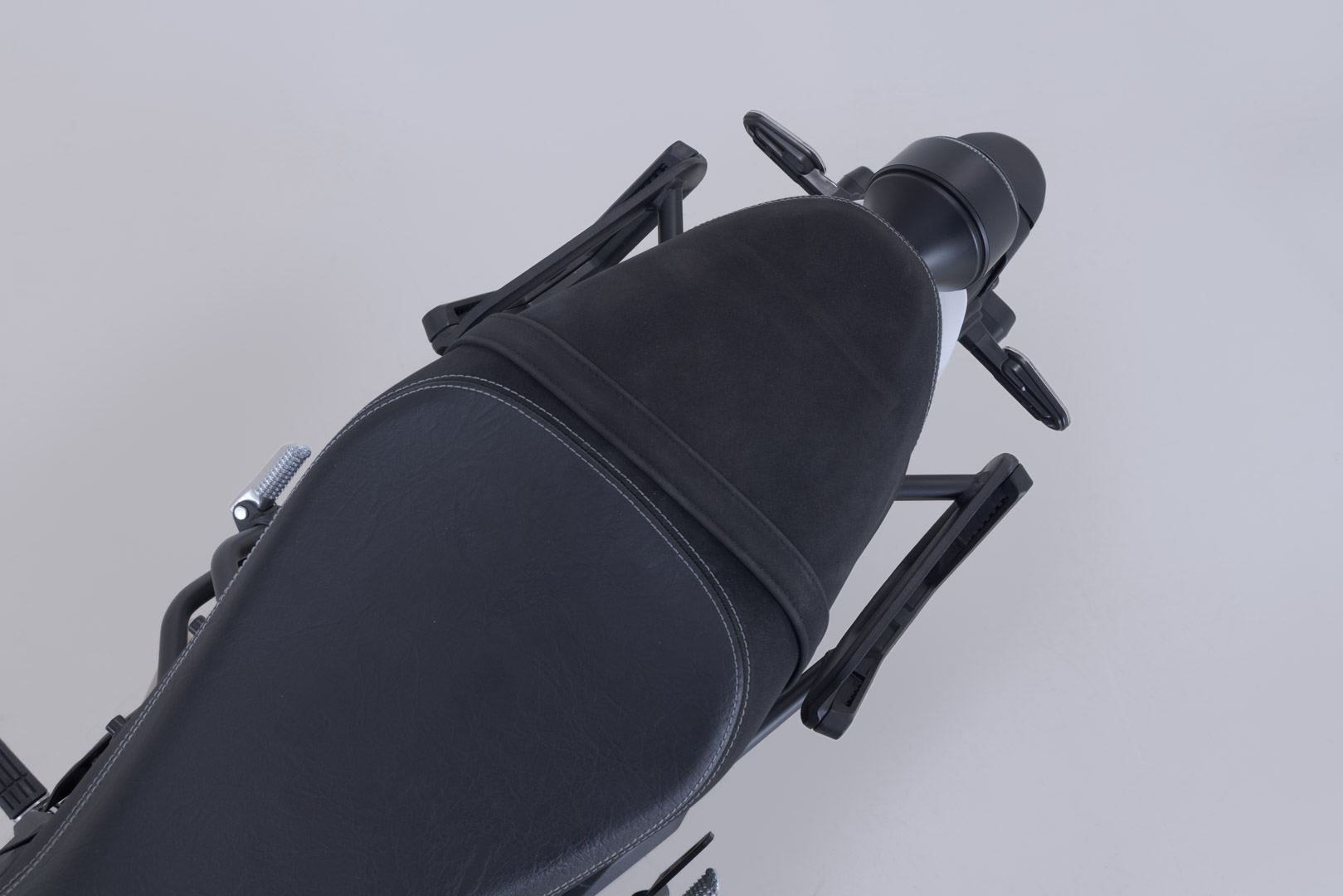 SW-Motech V-LOC Side Carrier vänster - Yamaha XSR700 (15-) / XSR700 XT (19-). Figur 5