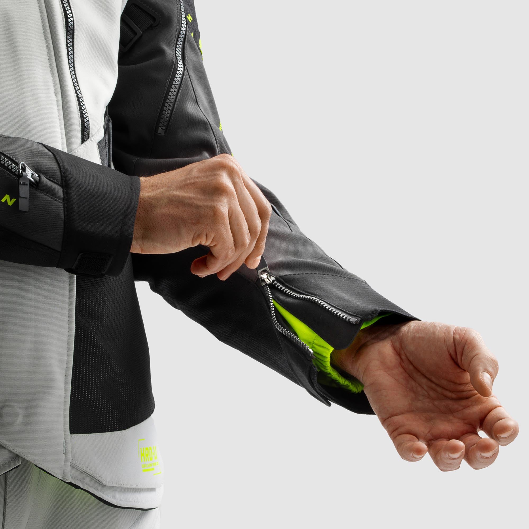 Rebelhorn Hardy 3.0 waterproof Motorcycle Textile Jacket black/grey/yellow L Figure 11