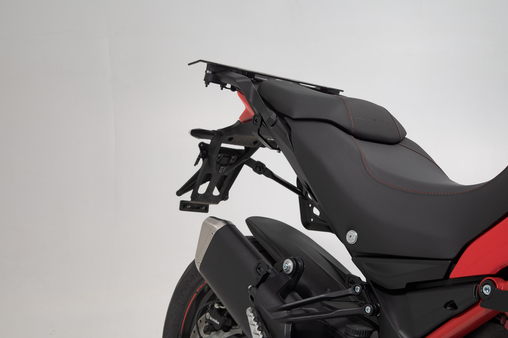 Portavion lateral SW-Motech PRO - Negru. Ducati Multistrada 1200/ 1260/ 950 / V2. Figura 5