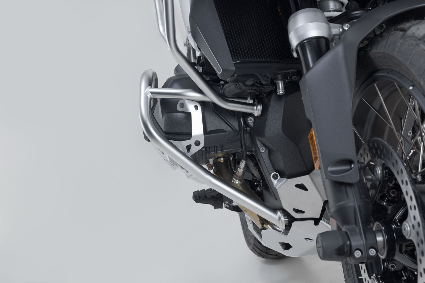 SW-Motech Krockbåge - Rostfritt stål. BMW R 1300 GS (23-). Figur 3