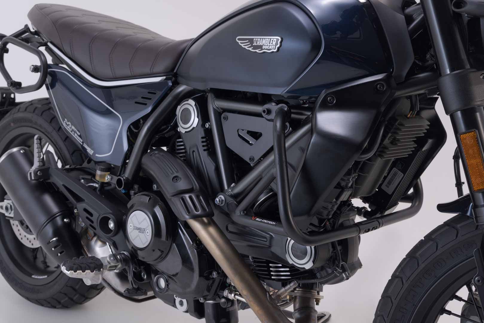 SW-Motech Krockbåge - Svart. Scrambler Nightshift/ Full Throttle (23-). Figur 1