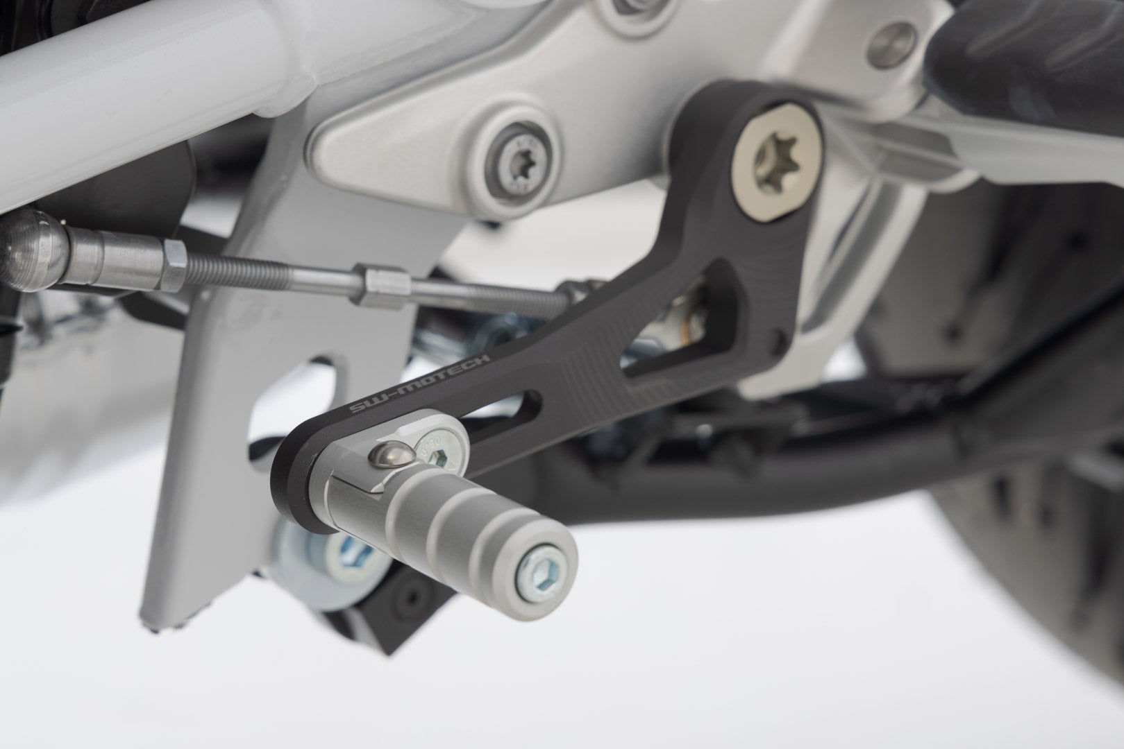 SW-Motech Schalthebel - BMW R 1200 R/RS (14-18), R 1250 R/RS (18-). Abbildung 3