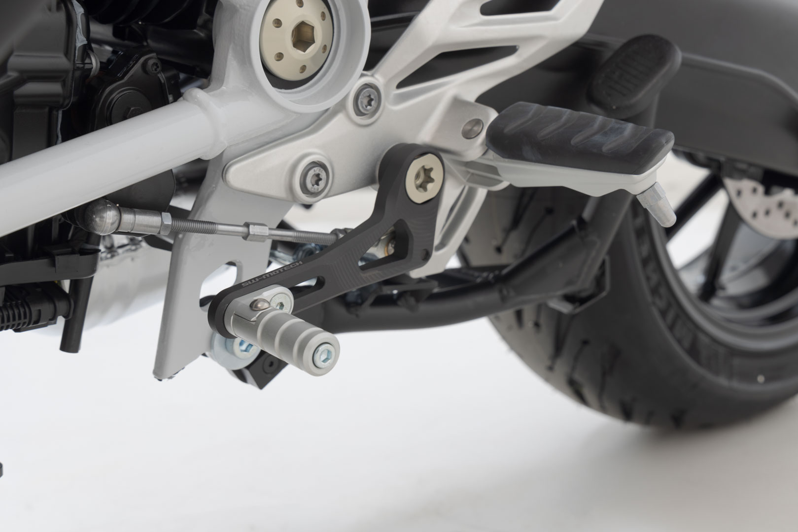 Schimbător SW-Motech - BMW R 1200 R/RS (14-18), R 1250 R/RS (18-). Figura 3