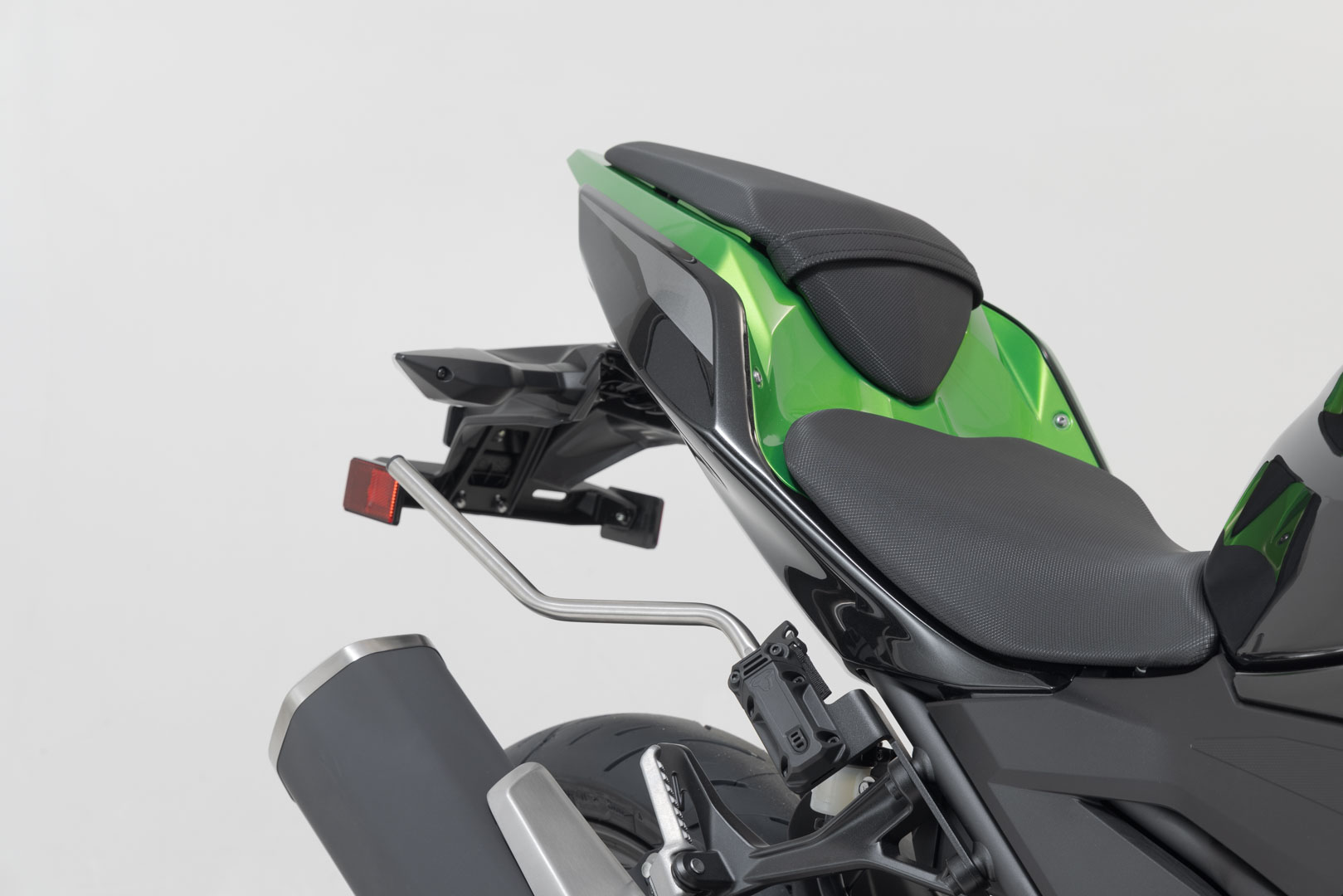 Set de geantă SW-Motech PRO BLAZE H - Negru. Kawasaki Ninja/ Z 400 (18-). Figura 4