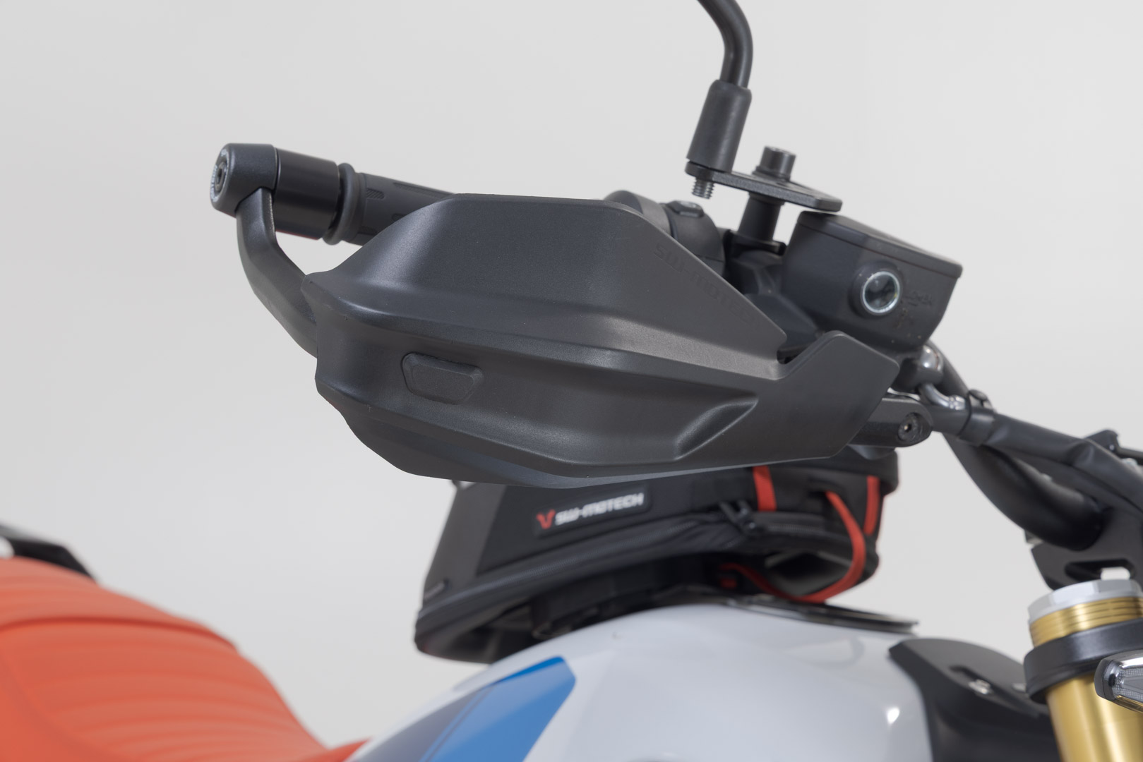 Kit de protecție SW-Motech Adventure - Negru. Modelele BMW R nineT (16-), modelele R 12. Figura 3