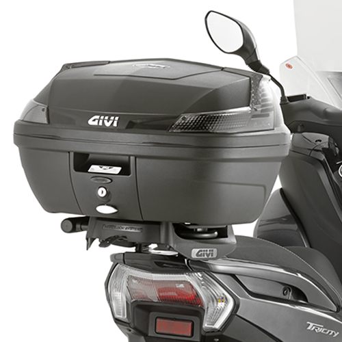 GIVI B47 Blade Monolock Top case fără plăcuță Negru/transparent 47 Ltr. Figura 2