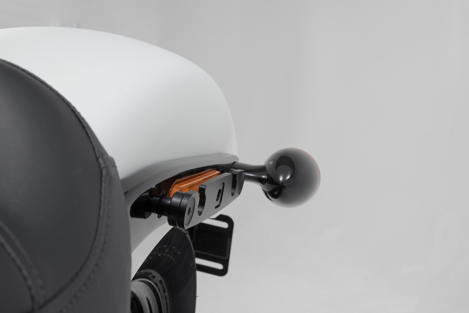 Sistem de genți laterale SW-Motech Legend Gear LH2/LH1 - 25,5/19,5 l. Harley-Davidson Softail Slim (17-). Figura 5