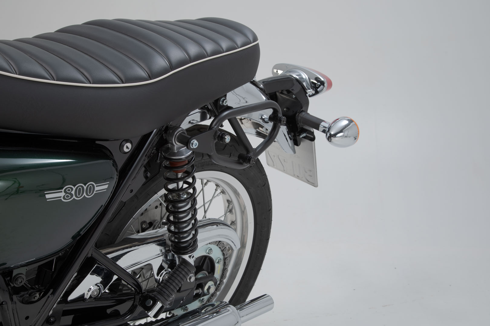 SW-Motech SLC portavion lateral stânga - Kawasaki W800 / Stradă / Cafenea (11-), W650 (99-06). Figura 3