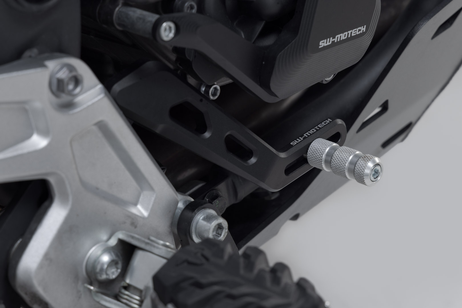 Pedală de frână SW-Motech - Modele Yamaha Ténéré 700 (19-). Figura 5