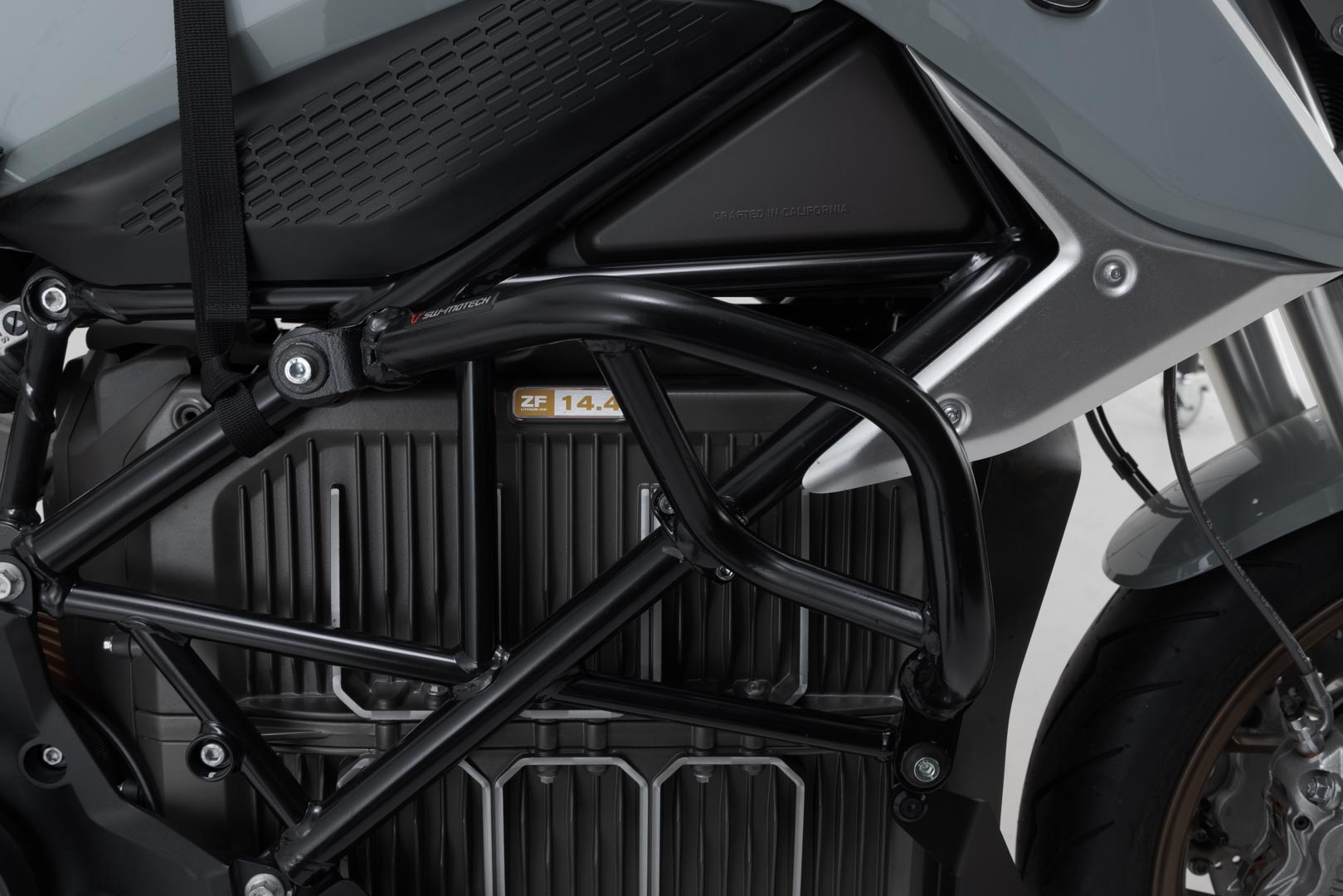 SW-Motech Crash bar - Nero. Zero SR/F (19-). Figura 4