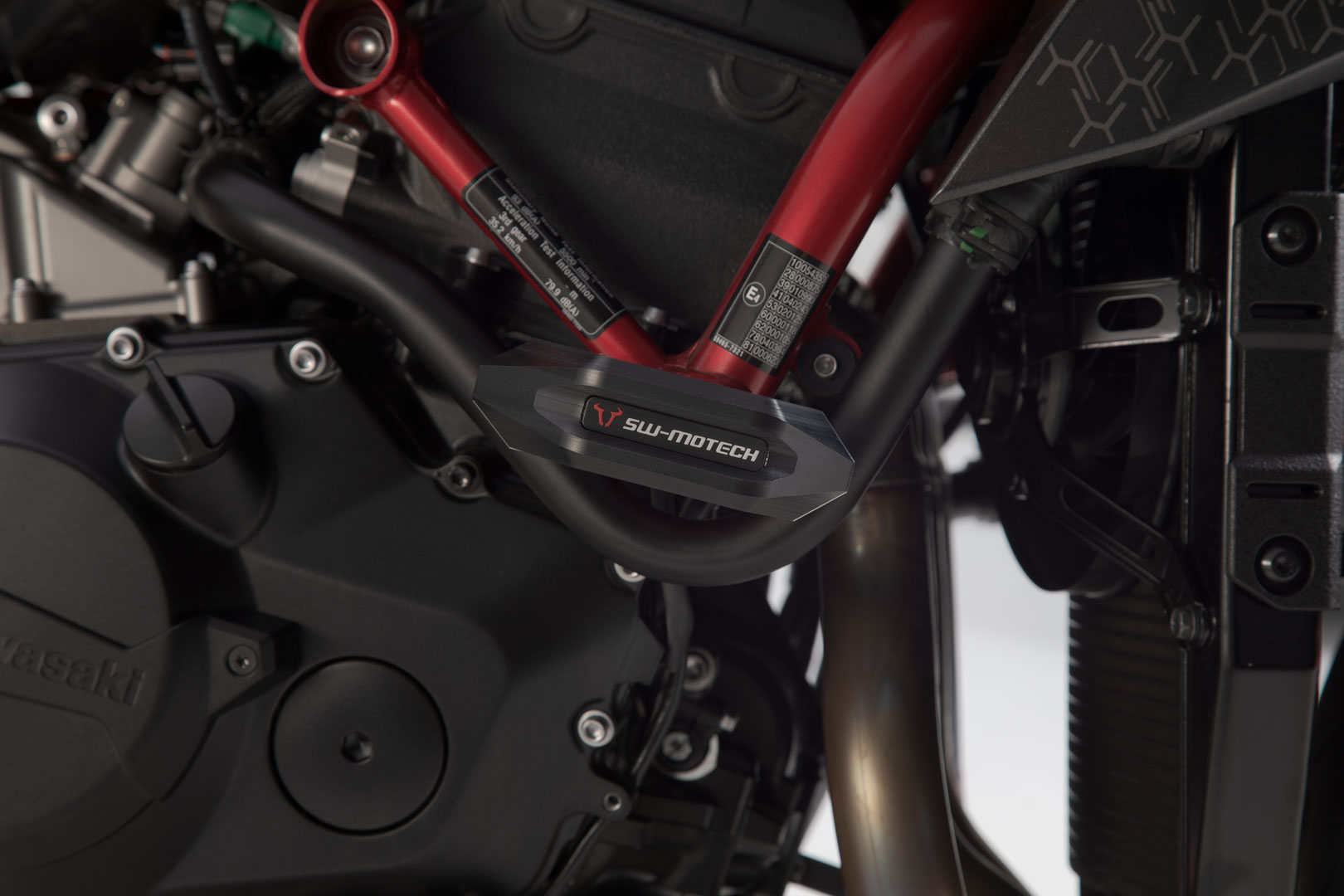 SW-Motech Frame skjutreglage kit - Svart. Kawasaki Z H2 (19-). Figur 4