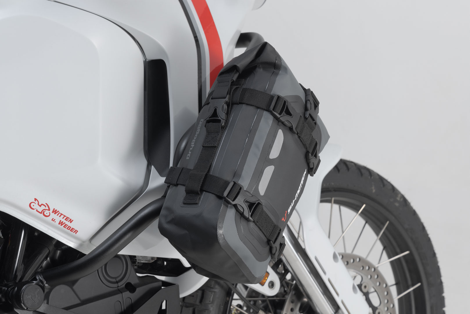 SW-Motech Drybag 80 sac pentru coadă - 8 l. Gri/negru. Rezistență la apă. Figura 3