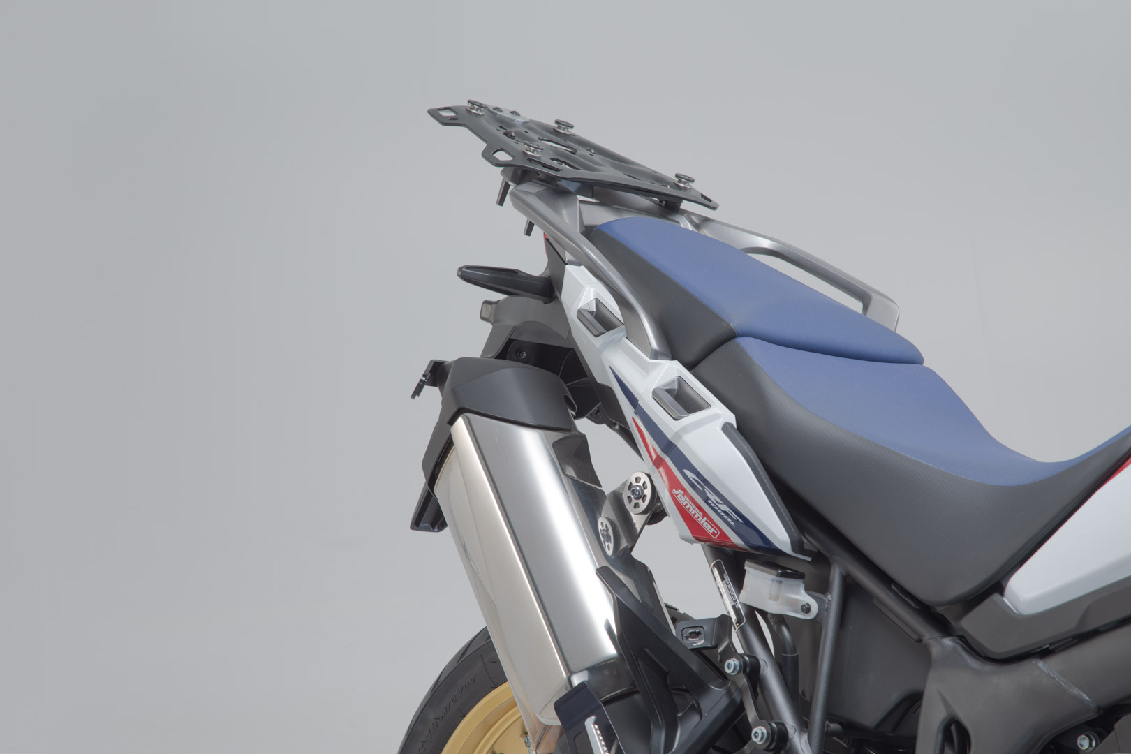 Portavion lateral SW-Motech PRO - Negru. Honda CRF1000L / Sport de aventură (18-). Figura 5
